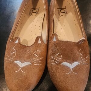 The Tog Shop Brown Cat Face Women's Shoes. Size 7
